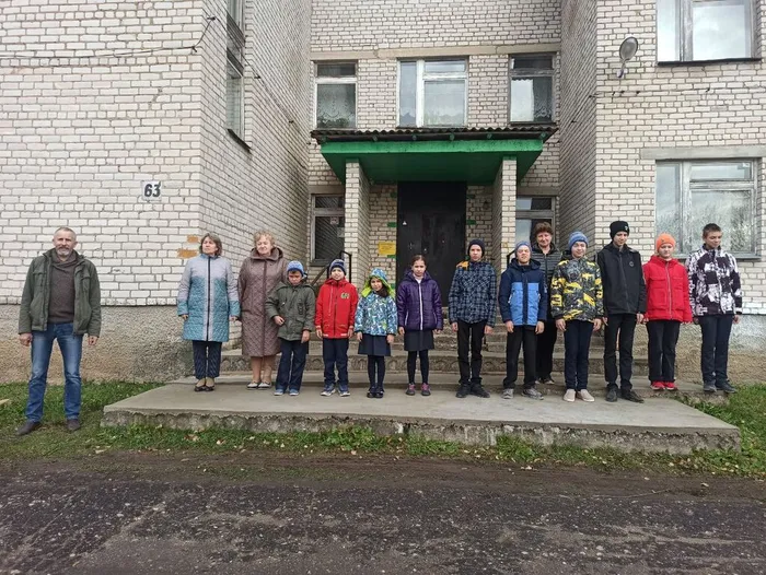 Торжественное начало линейки!